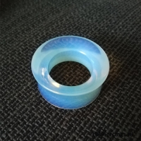 19 mm Double-flared tunnel opalite